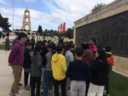 Taraklı Ortaokulu öğrencileri Çanakkale' ye düzenlenen geziye katıldılar.