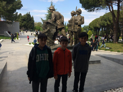 Taraklı Ortaokulu öğrencileri Çanakkale' ye düzenlenen geziye katıldılar.