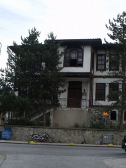 TARAKLI KÜLTÜREVİ RESTORE EDİLİYOR