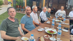 İLÇE MİLLİ EĞİTİM MÜDÜRÜNE VEDA YEMEĞİ DÜZENLENDİ
