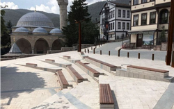 Taraklı meydanı betondan kurtuluyor!