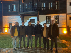 KAYMAKAM VE BELEDİYE BAŞKANI GAZETECİLERLE YEMEKTE BULUŞTU