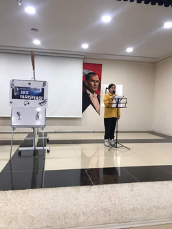 Taraklı Ortaokulu'nda Dönem Sonu Ses Yarışması Heyecanı