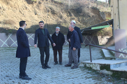 Kaymakam Serttaş ve Başkan Pilavcı Hacıyakup Mahalle Muhtarlığını Ziyaret Etti