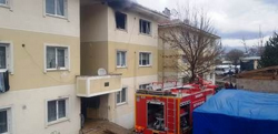Çıkan yangında ev kullanılamaz hale geldi