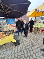 CHP TARAKLI BELEDİYE BAŞKAN ADAYI CEMAL DOĞAN PAZARI GEZDİ.
