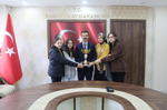 Kaymakam Serttaş Şampiyon sporcuları Ağırladı