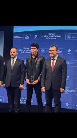 Altın Madalya Taraklı'lı Kaan Erbaş'a