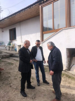 MAHALLEDE SIKILMADIK EL BİRAKMADI