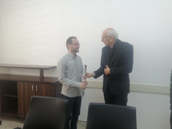 Özkaraman Sağlık çalışanlarını ziyaret etti