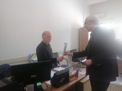 Özkaraman Sağlık çalışanlarını ziyaret etti