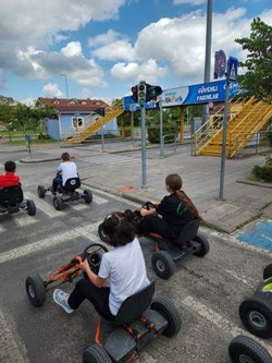 Öğrenciler Trafik Park'ta