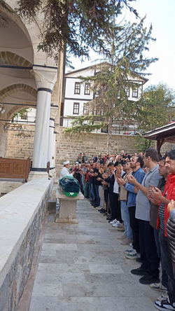 Genç Anne Kansere Yenildi