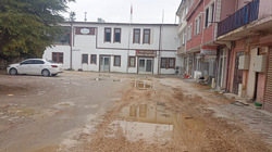 Taraklı'da Cumhuriyet Meydanı Projesi Askıya mı Alındı? Vatandaşlar Tepkili