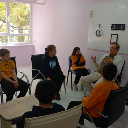 Şehit Yakını Emekli Öğretmen Salih Zeki Kocabıyık Öğrencilerle Buluştu