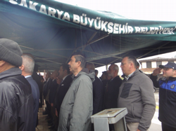 Taraklı’da 29 Ekim Cumhuriyet Bayramı Çelenk Sunma Töreni Düzenlendi