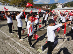 Taraklı’da Cumhuriyetin 102. Yılı Coşkuyla Kutlandı