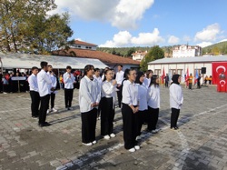 Taraklı’da Cumhuriyetin 102. Yılı Coşkuyla Kutlandı