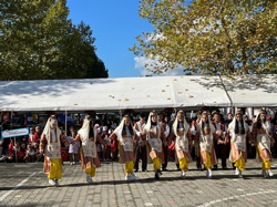 Bayram Coşkusu Taraklı’da Halk Oyunlarıyla Renklendi