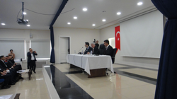 Sakarya Valisi Rahmi Doğan Taraklı’da Muhtarları Dinledi