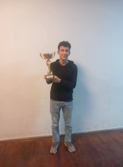 Taraklı’da Satranç Turnuvasına Akçapınar'lı Kardeşler Damga Vurdu