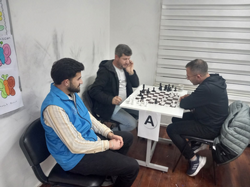 Taraklı’da Satranç Turnuvasına Akçapınar'lı Kardeşler Damga Vurdu