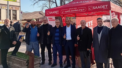 Saadet Partisi’nden Taraklı’da Üyelik Standı Çalışması