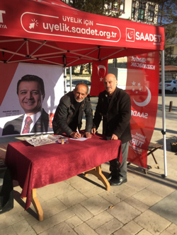 Saadet Partisi’nden Taraklı’da Üyelik Standı Çalışması