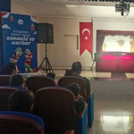 Hacıvat ve Karagöz Şöleni ile Öğrenciler Kahkahaya Boğuldu!