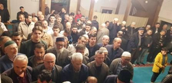 Kadir Gecesi Sakal-ı Şerif'i Görmek İçin Akın Ettiler!