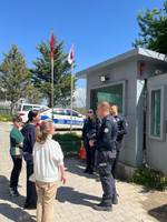 Taraklı İmam Hatip Ortaokulu Öğrencilerinden Emniyet Amirliğine 23 Nisan Ziyareti