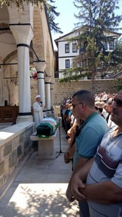 Taraklı'nın Efsane Şoförlerinden Nurettin Karabacak son yolculuğuna Uğurlandı