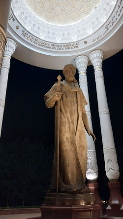 Senin Aşkın Beni Düşürdü Yola- Türkistan Notları-3