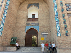 Senin Aşkın Beni Düşürdü Yola- Türkistan Notları-3