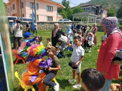 Gezgin Çocuk Atölyesi Taraklı'da Çocukları Eğlendirdi