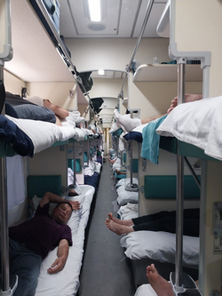 Tren Dolusu Hayat (Türkistan Notları-4)