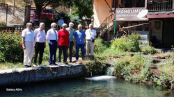 Emekli Halk Eğitimciler Taraklı'da Buluştu