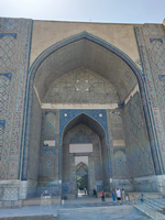 Yakamozsun Sen (Türkistan Notları-6)