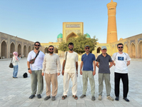 Açılın Kapılar Şah'a Gidelim (Türkistan Notları-9)