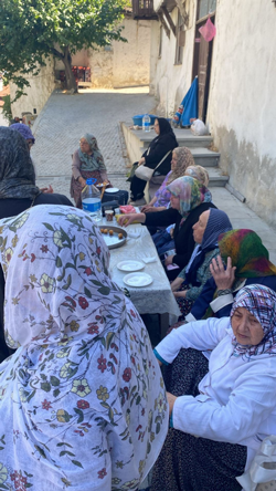 Lale Karabıyık İçin Taraklı'da Lokma Hayrı