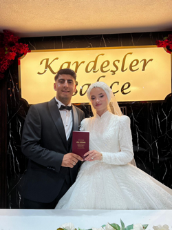 Şüheda Çelikpençe ve Furkan Özbostan Dünyaevine Girdi