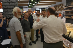 Taraklı Yörem 2, Geyve Tepecikler Mahallesi’nde Görkemli Bir Törenle Açıldı