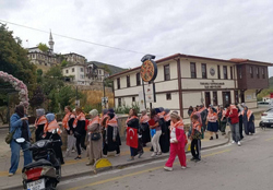 Sakarya İpekyolu Derneği’nden Taraklı’ya Kültür Gezisi