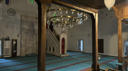 Yunuspaşa Camii'nde Saim Özel Hattları Neden Yok?