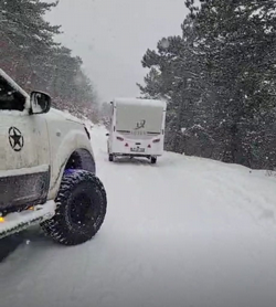 Başkan Pilavcı Mahsur Kaldı