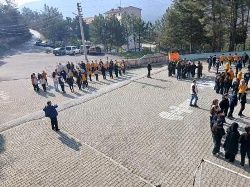 Taraklı Ortaokulunda Deprem Tatbikatı