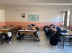 Taraklı Ortaokulunda Deprem Tatbikatı