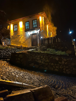 Taraklı'da Tarihi Konak Restore Edildi