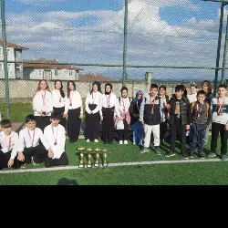 Taraklı Ortaokulu'ndan Okçulukta 12’den Vurdu