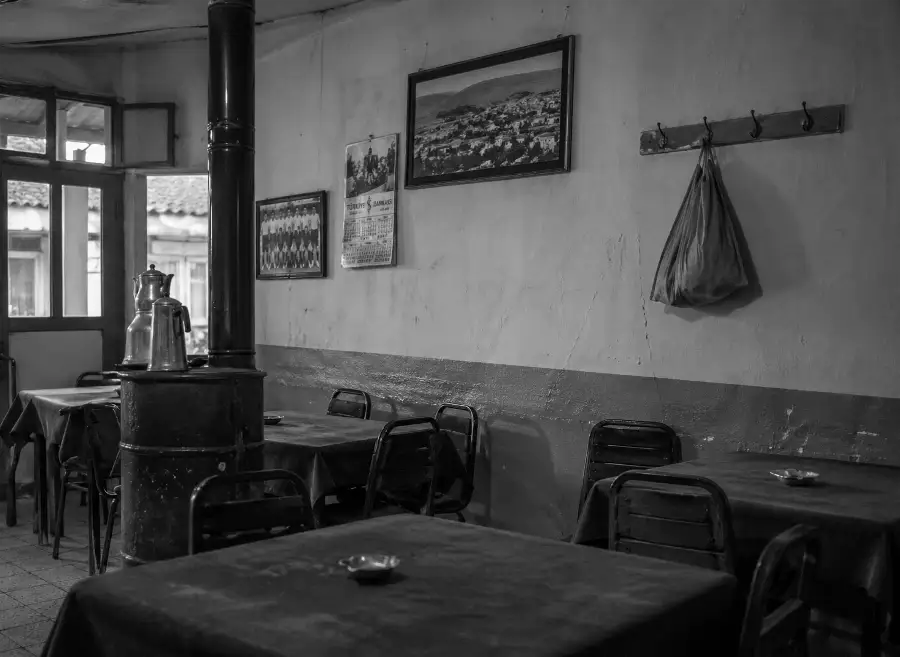 Askıya Çekilmiş Bir Hayat